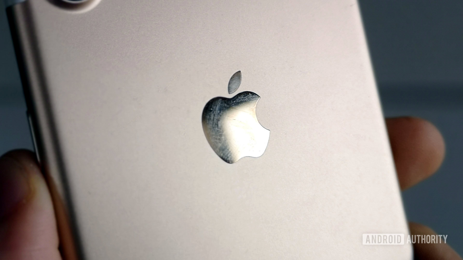 Apple iPhone logo