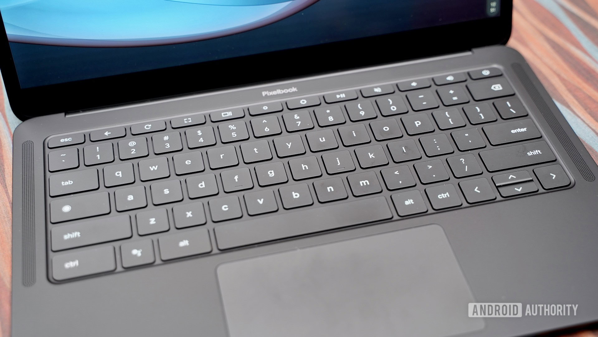 Google Pixelbook Go Review the keyboard