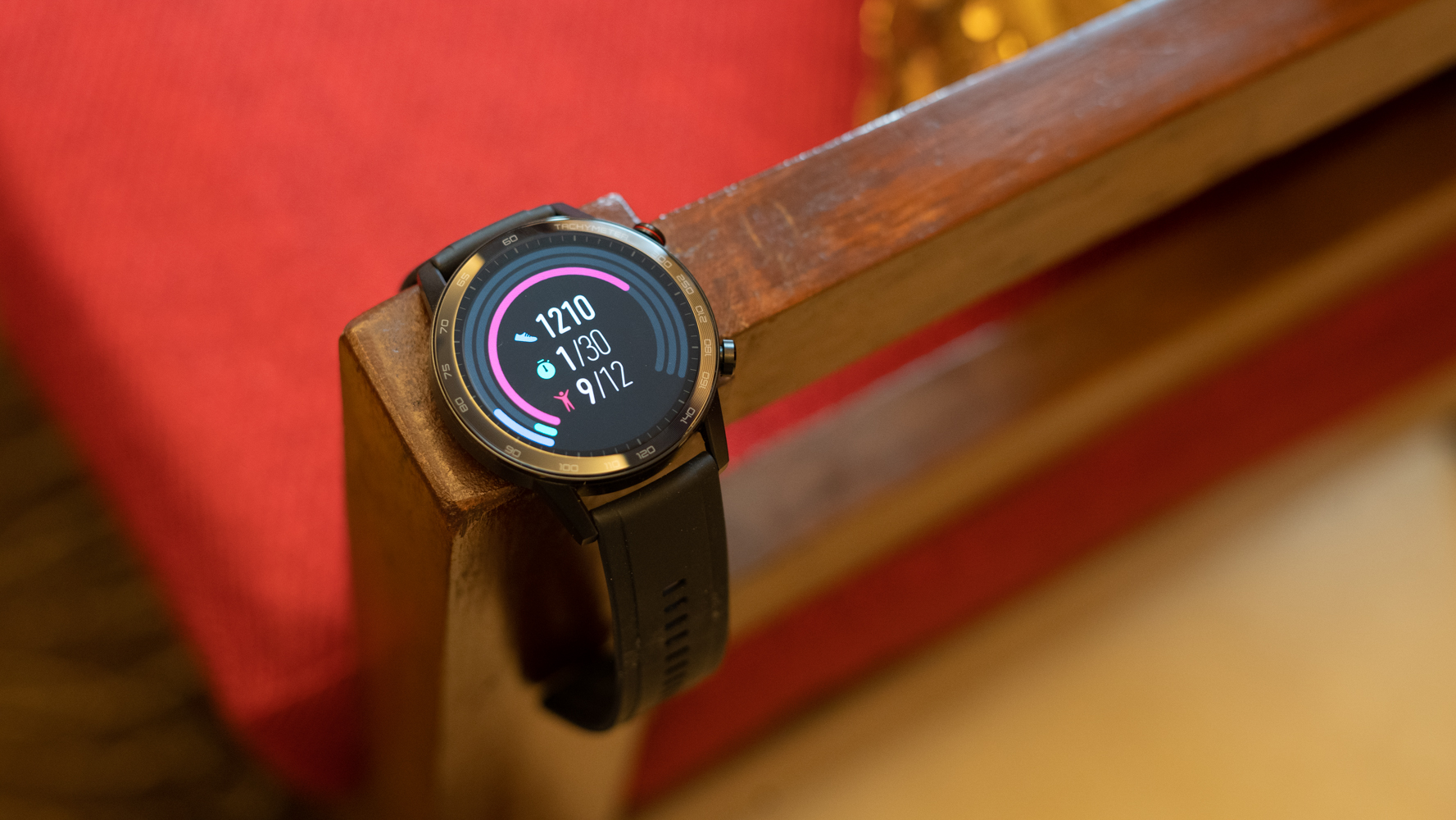 Honor Watch Magic 2 showing activity rings from side