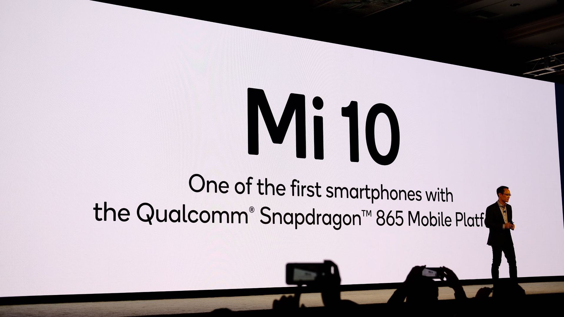 Mi 10 one of the first smartphones with 865 slide