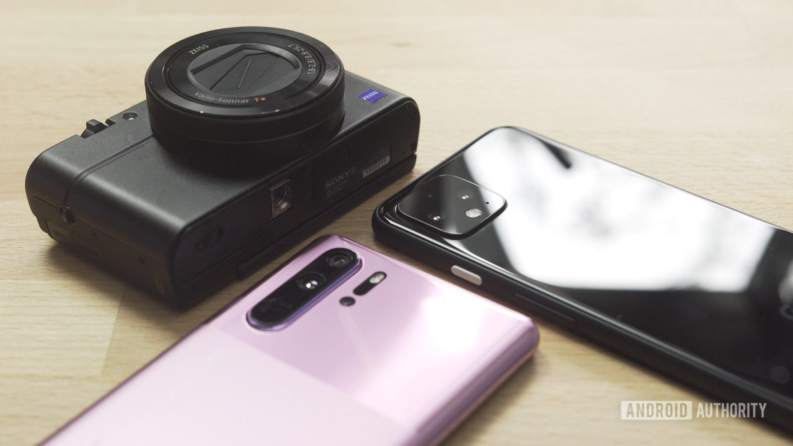 P30 Pro vs RX100 vs Pixel 4 bundles up image