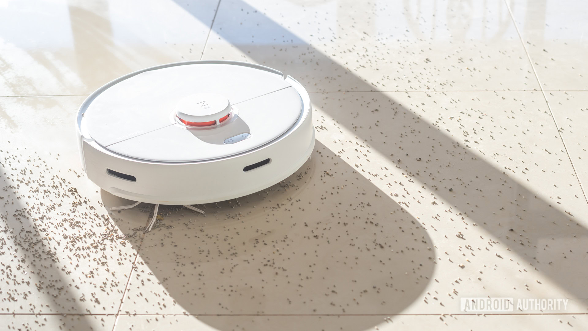 Roborock S5 Max robot vacuum cleaning dirt 14