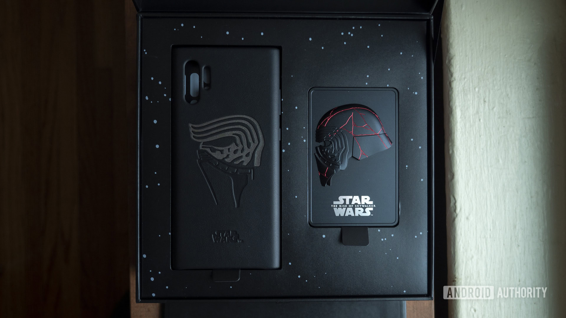 samsung galaxy note 10 plus star wars edition box contents 1