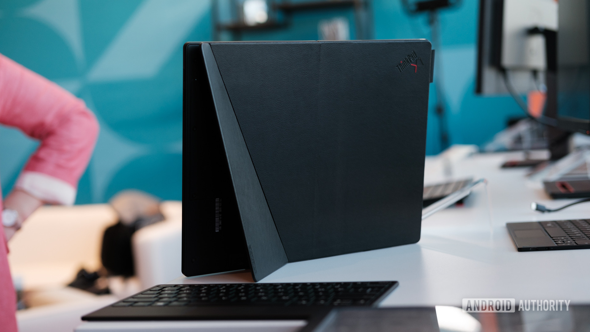 Lenovo Thinkpad X1 Fold unfolded back on table