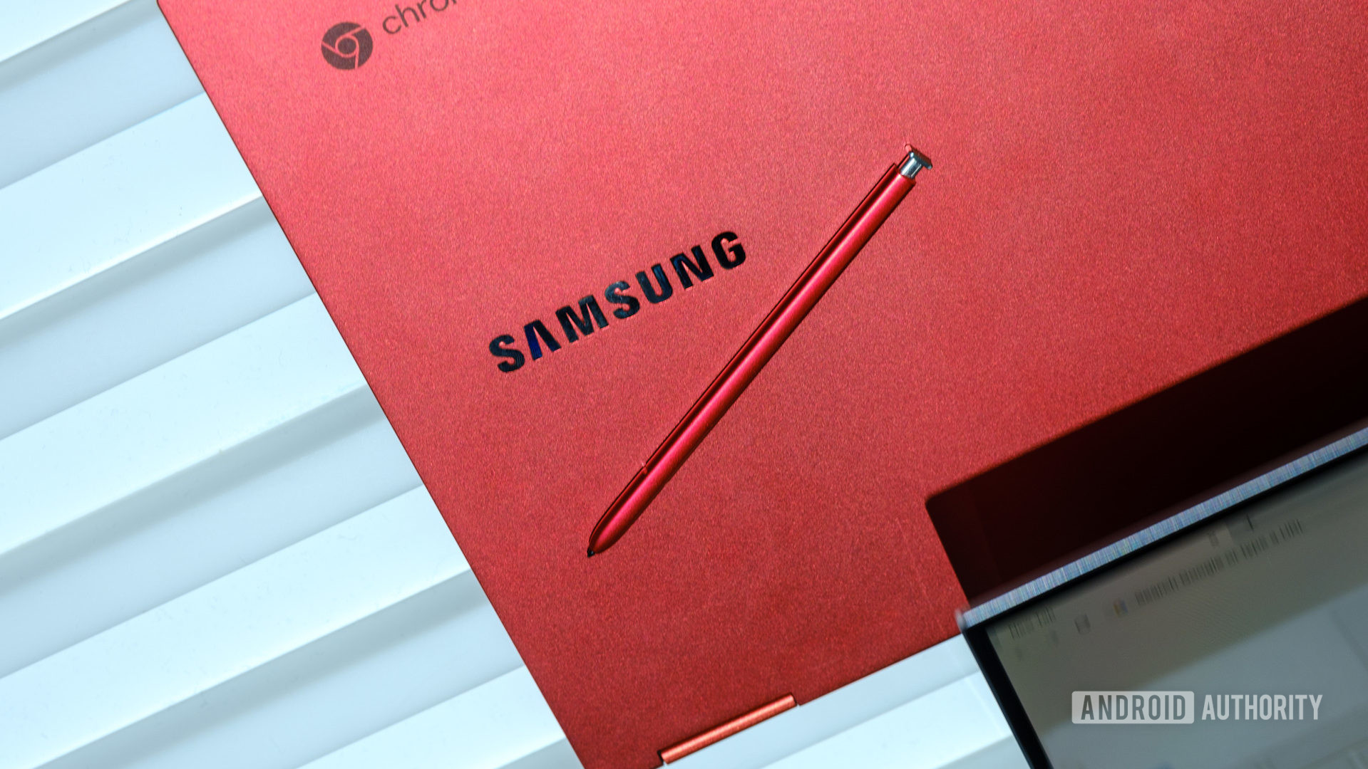 Samsung Galaxy Chromebook with pen