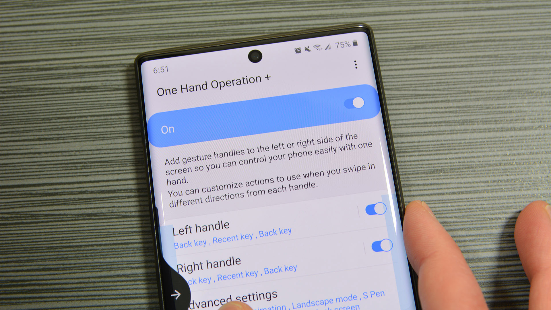 One Hand Operation Plus Samsung Good Lock