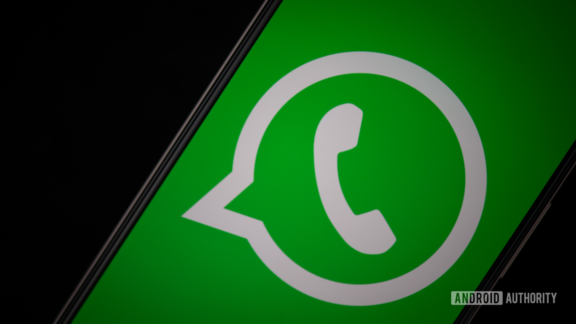 يسرد WhatsApp ميزة المجتمعات القادمة والتحديثات الرئيسية الأخرى