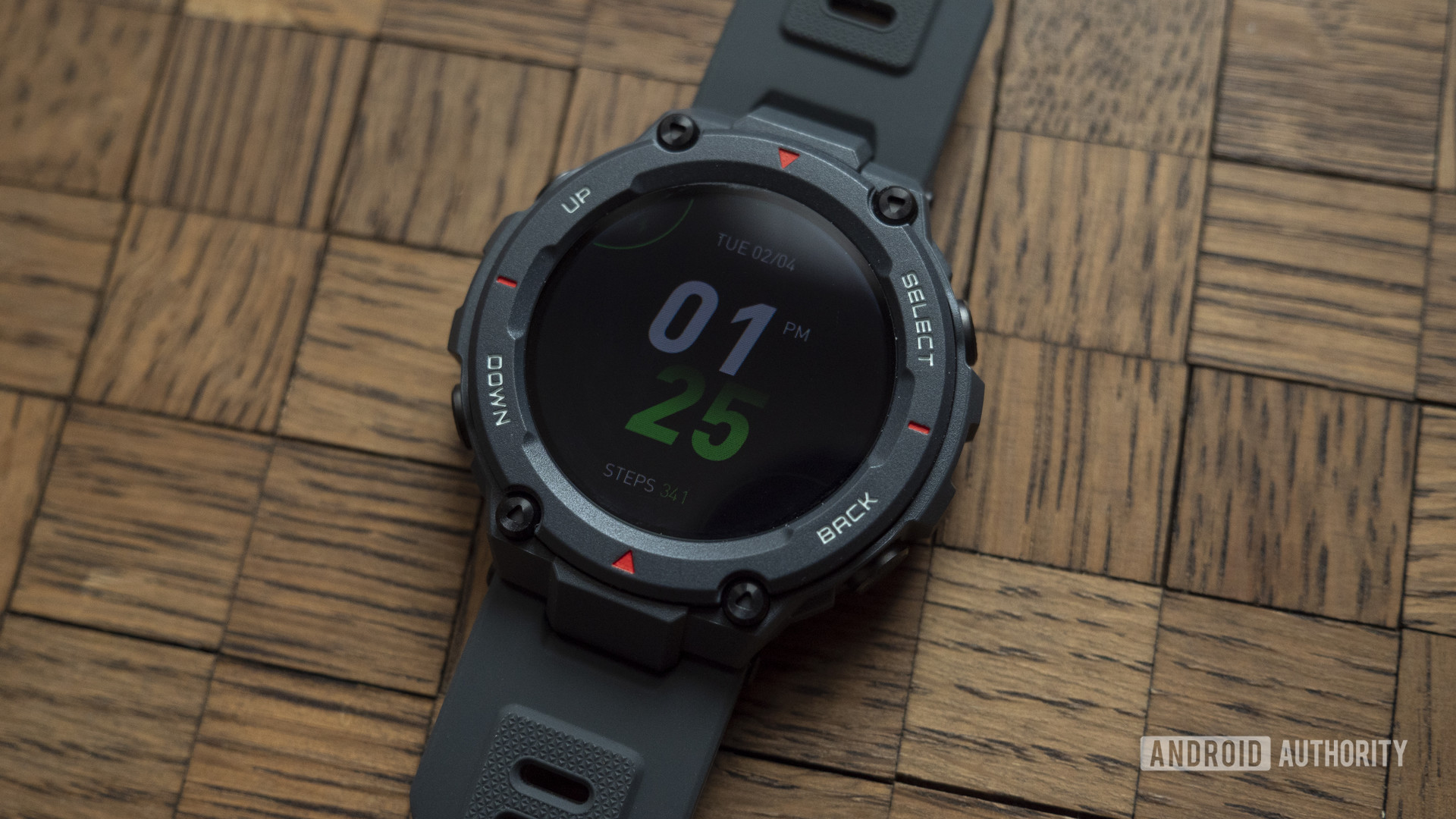huami amazfit t rex review always on display