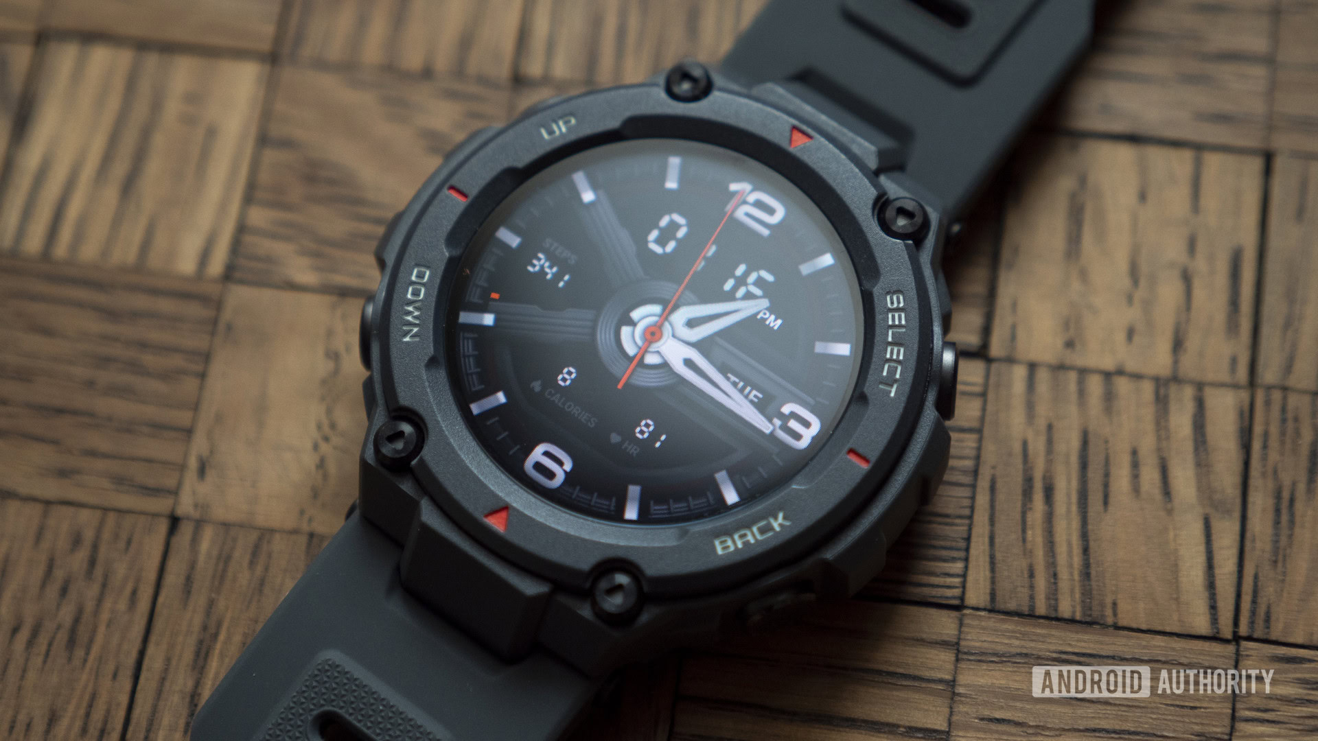 T rex watch. Amazefit Trex 2. Смарт-часы Amazfit t-Rex 2. Умные часы Xiaomi Amazfit t-Rex Pro. Amazfit t-Rex 2 циферблаты.