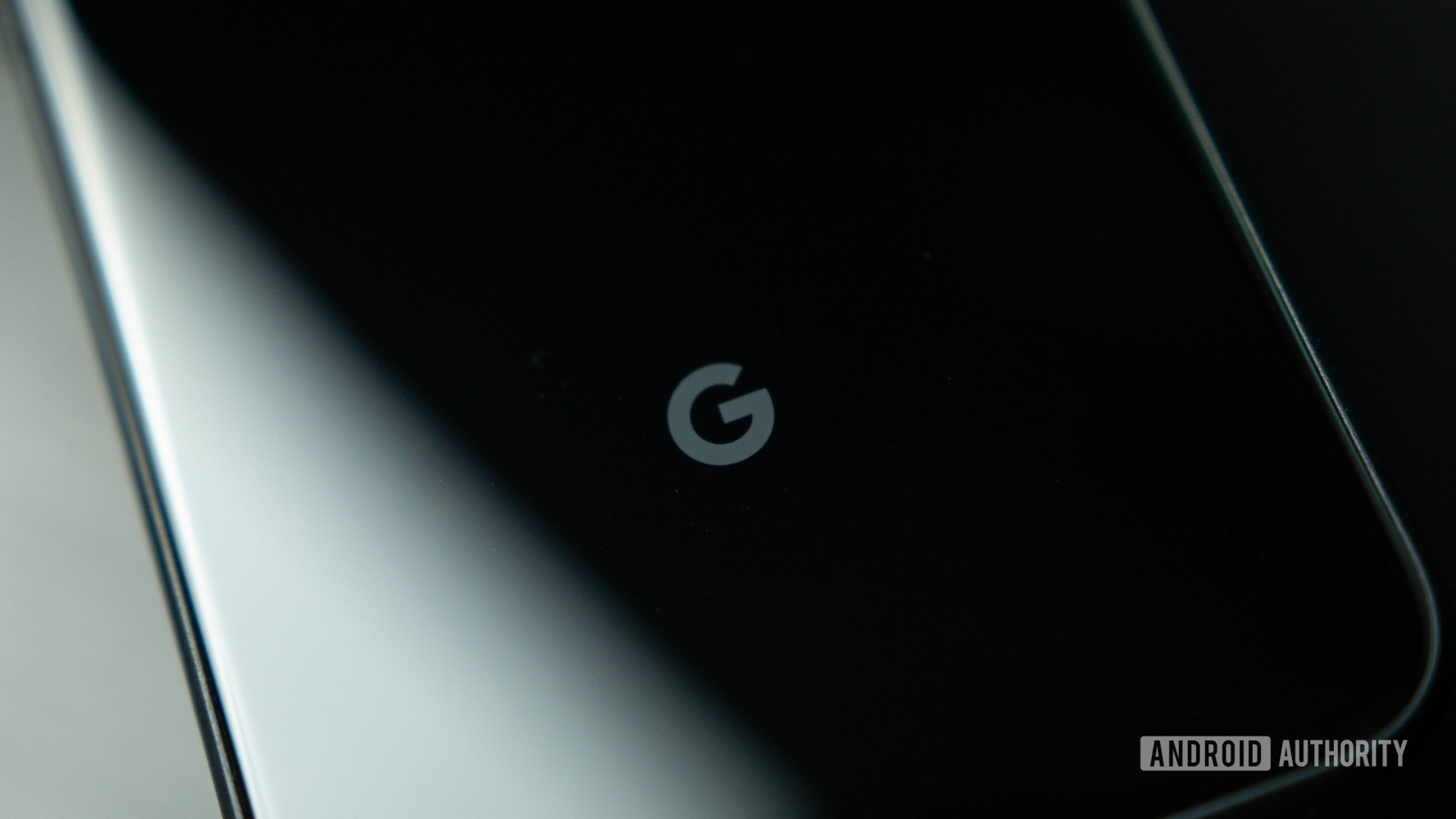 Google Logo Pixel 4