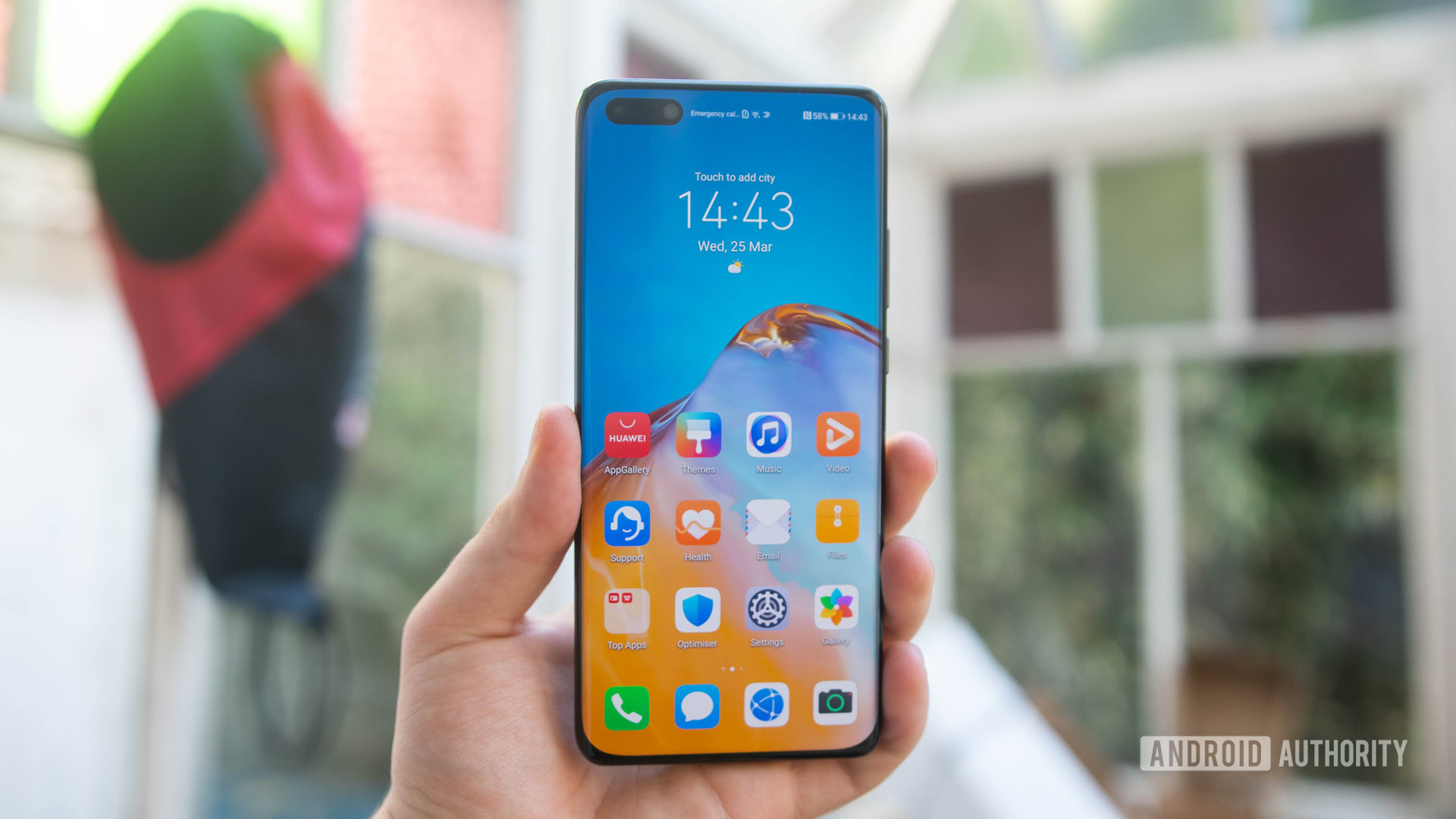 Huawei P30 Pro review: unprecedented camera, familiar design