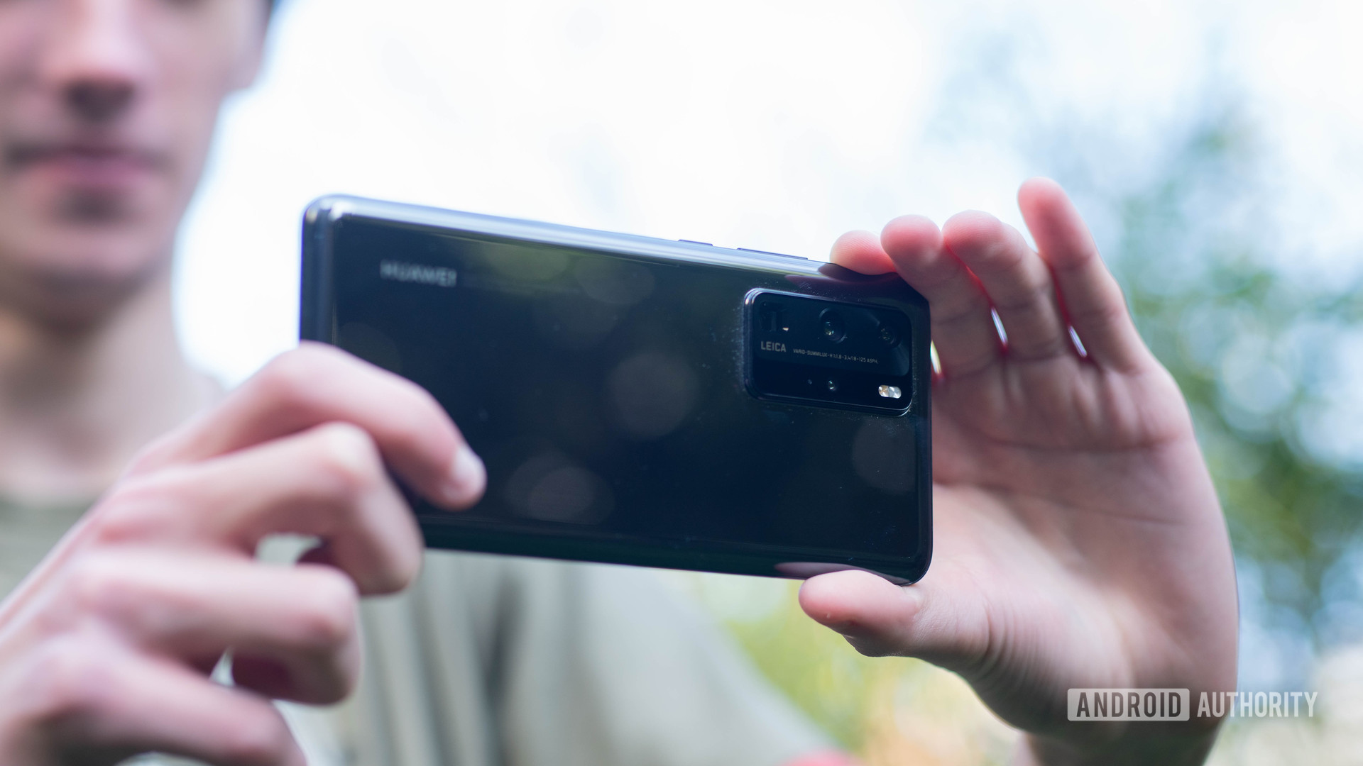 HUAWEI P40 Pro Taking a photo from the rear - do you need more than 12MP? 