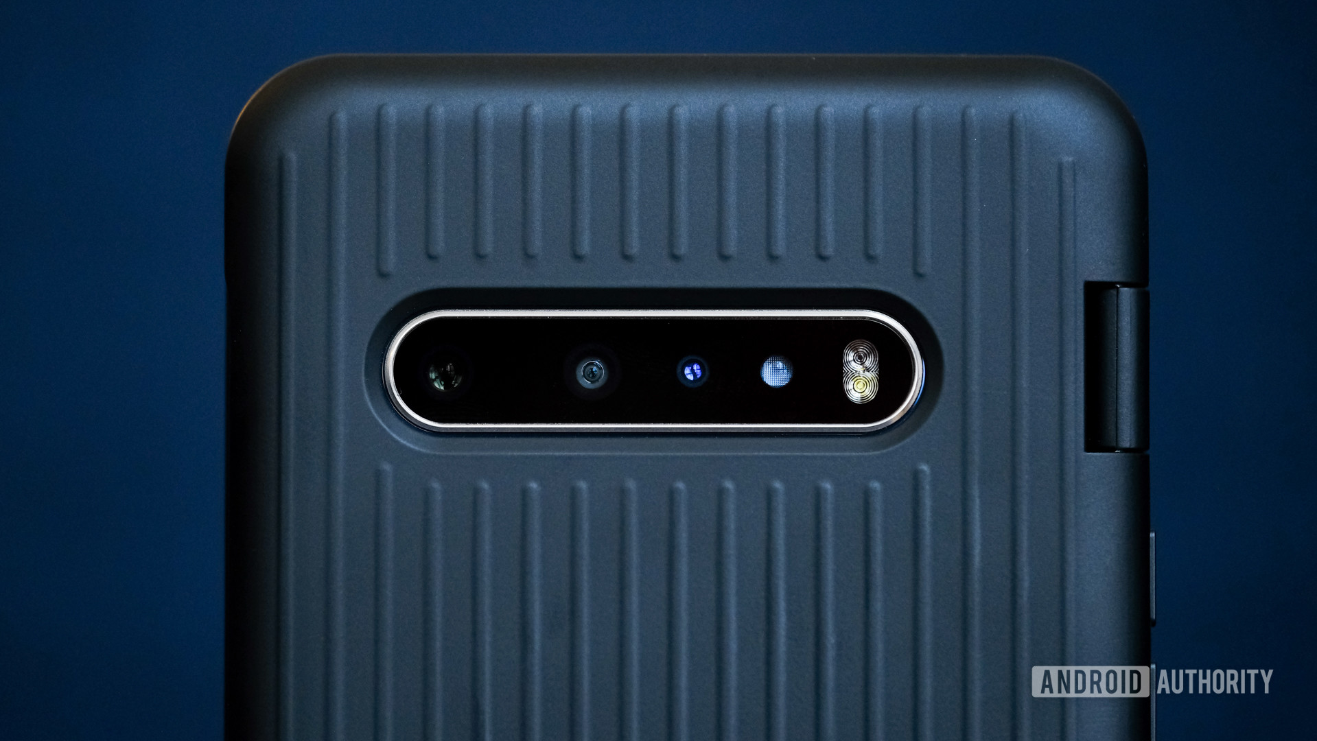 LG V60 dual screen camera macro photograph