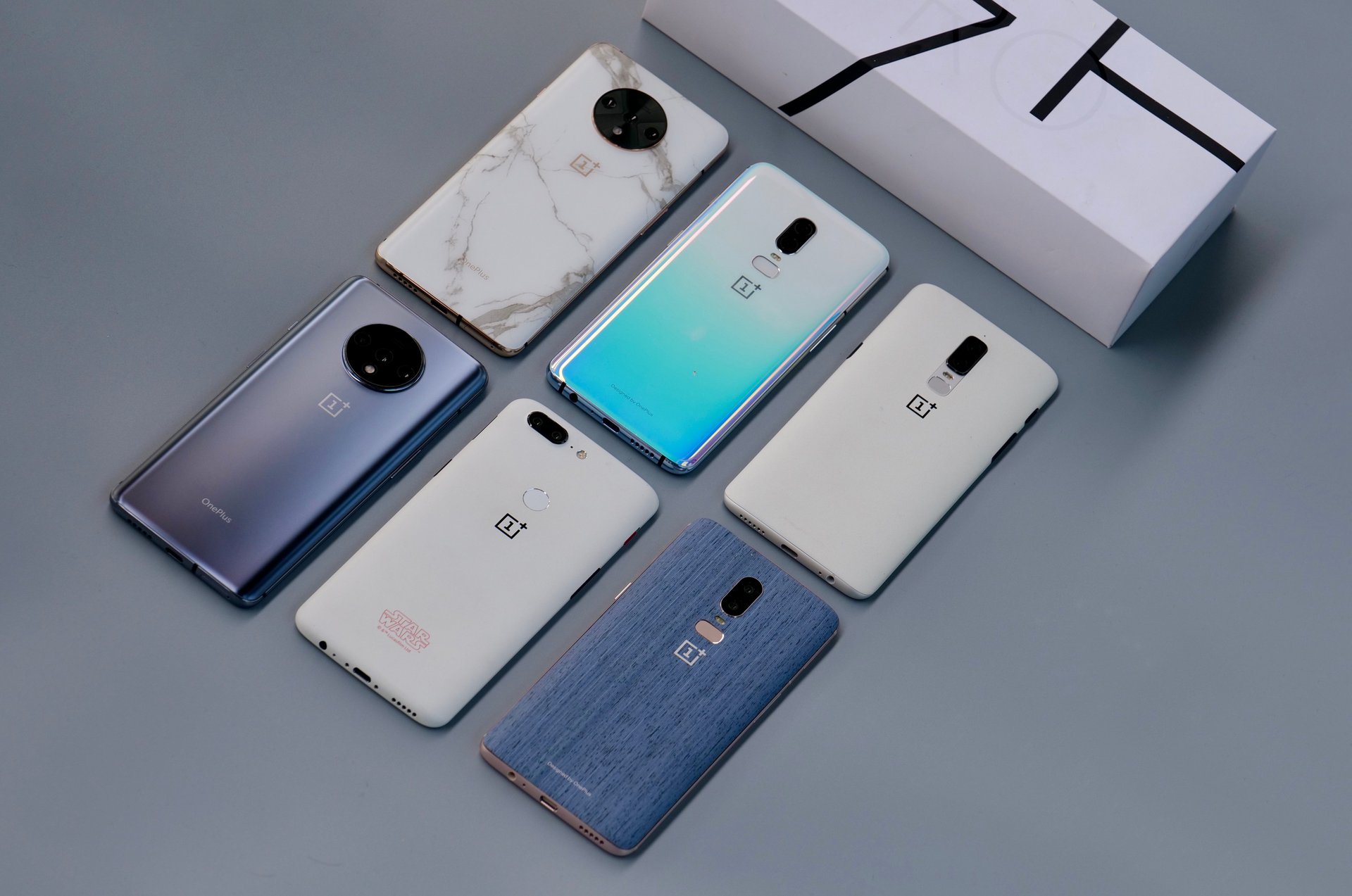 OnePlus colors 4