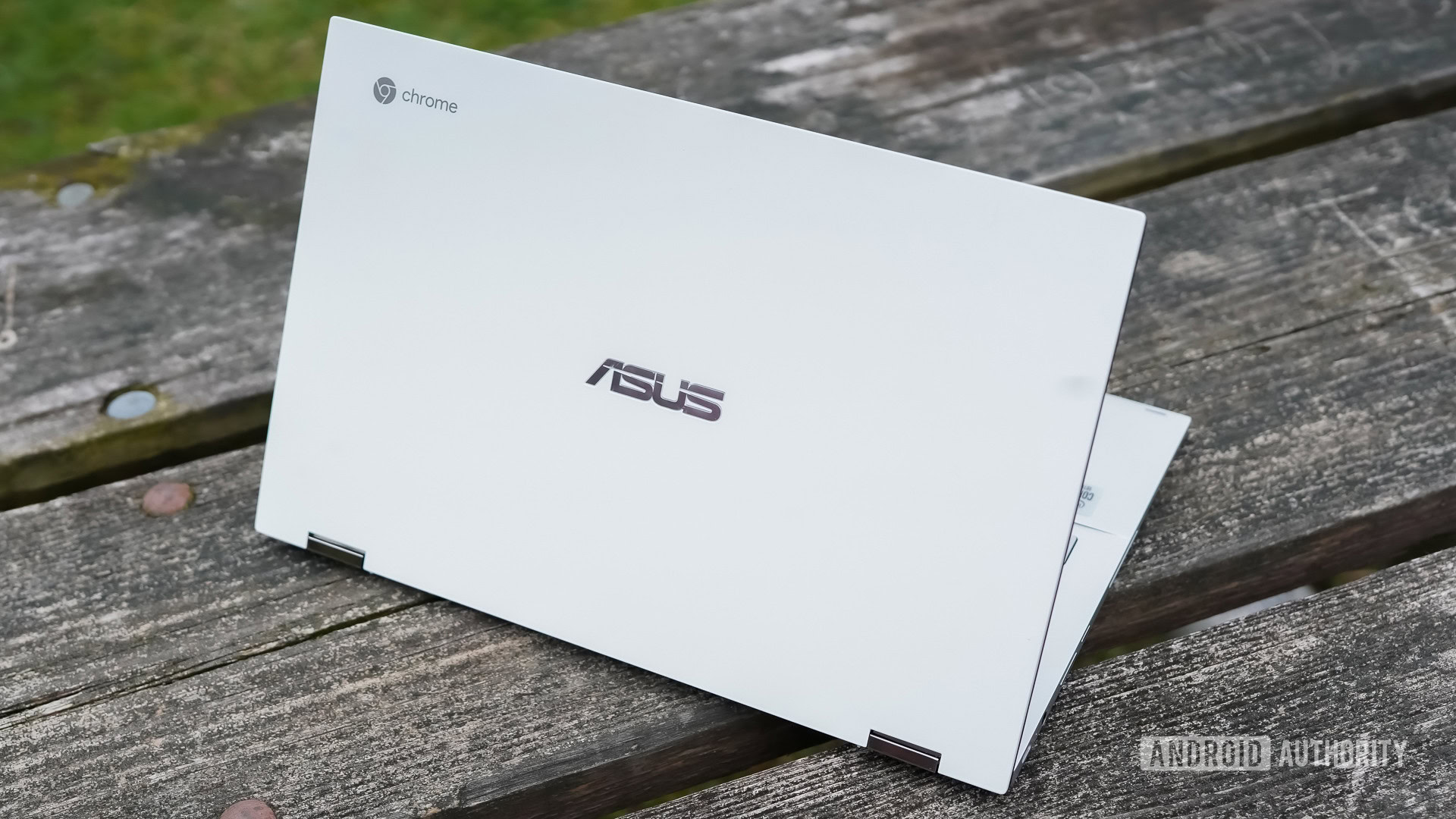 https://www.androidauthority.com/wp-content/uploads/2020/04/Asus-Chromebook-Flip-C436-review-rear-profile.jpg