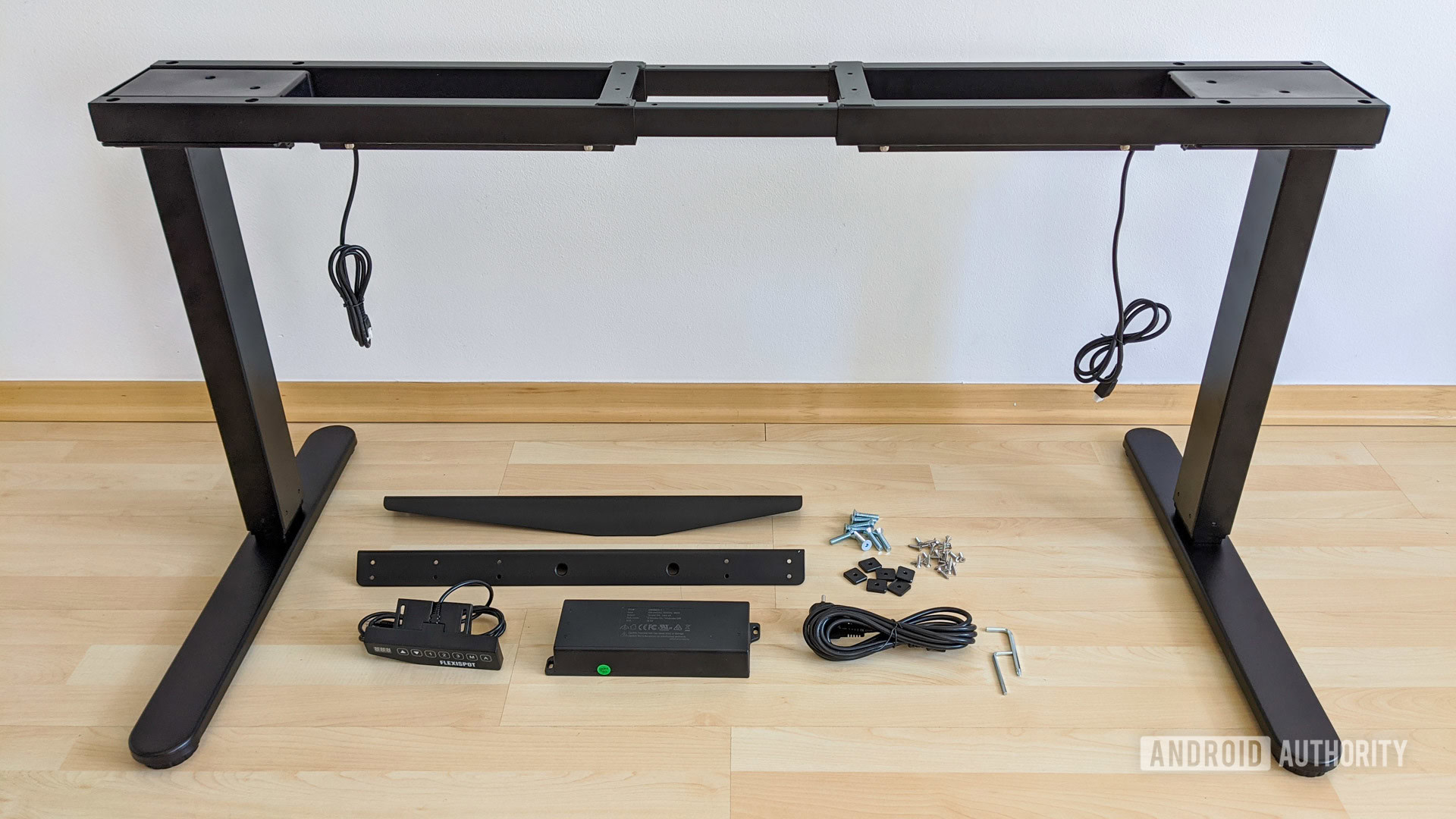 FlexiSpot E5 standing desk review frame built