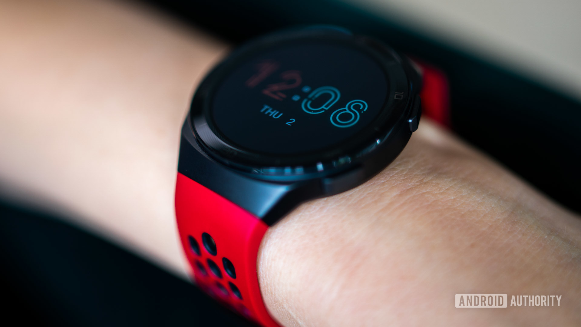 Huawei Watch GT2e on wrist