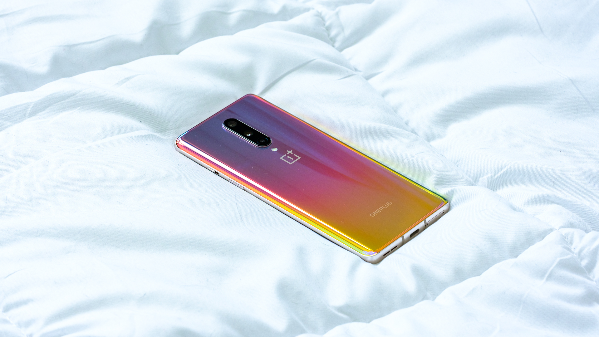 OnePlus 8 on fluff back 1