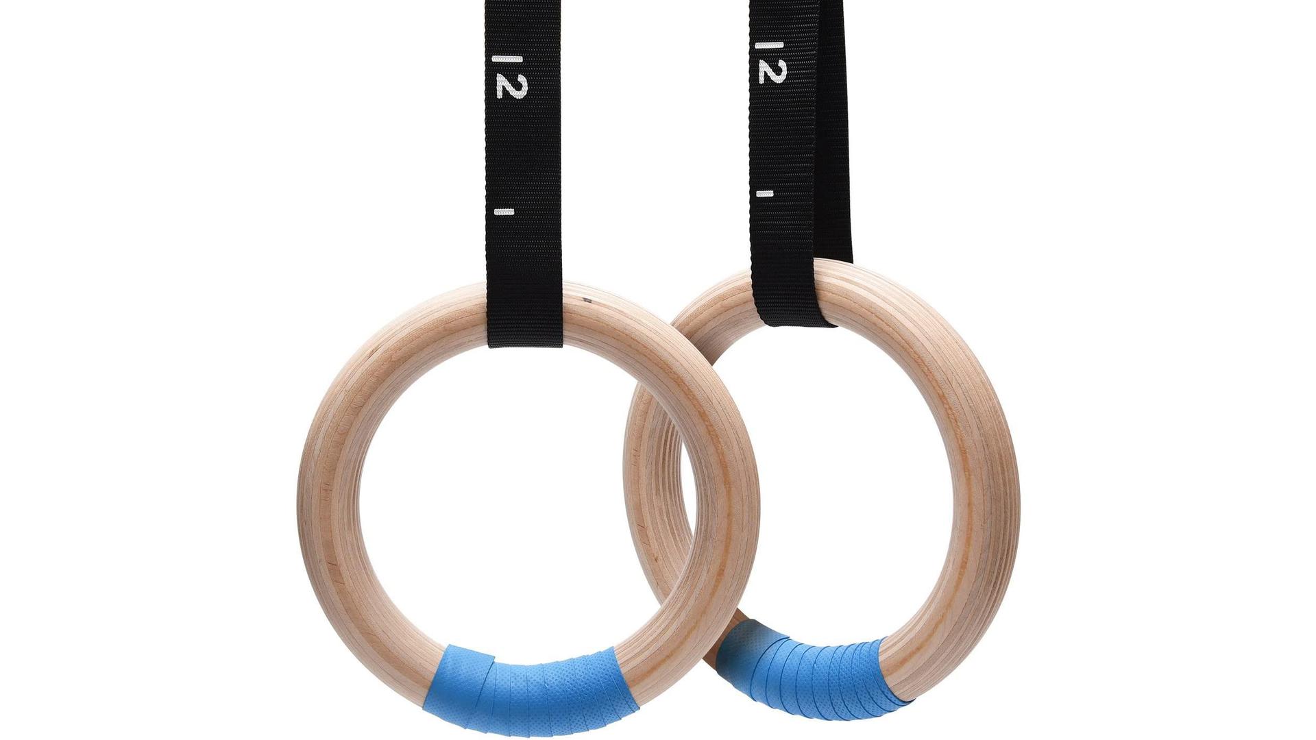 Gymnastic rings with grips 16x9