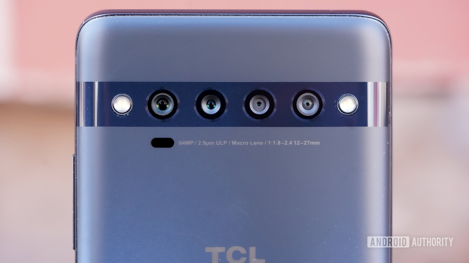 TCL 10 Pro camera closeup