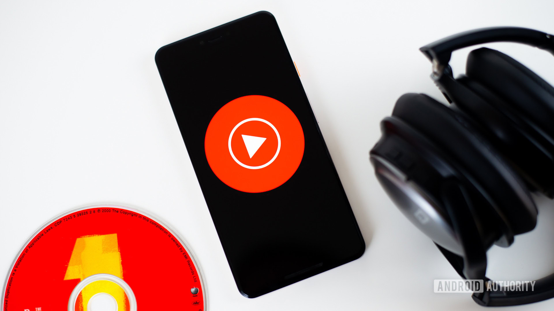 YouTube Music en smartphone foto de stock 4