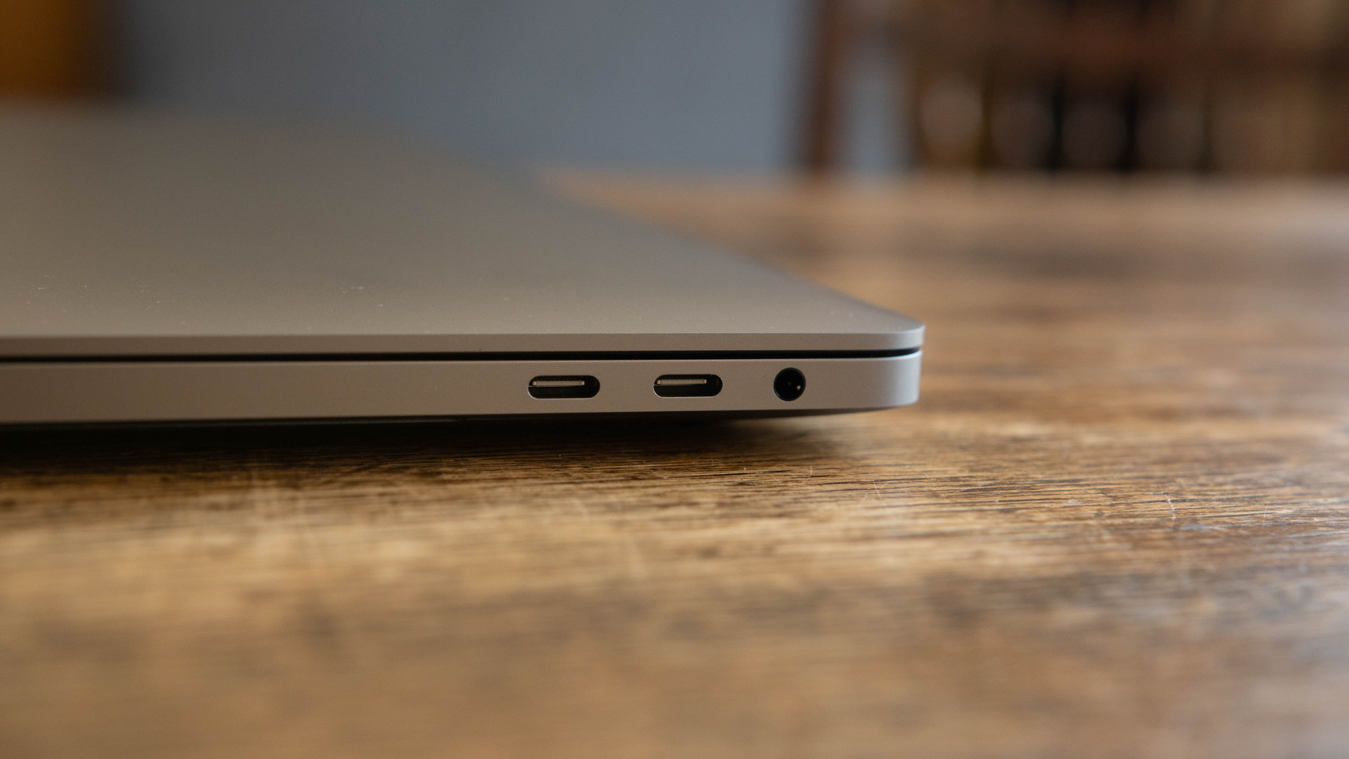 16-inch MacBook Pro Right side USB C ports