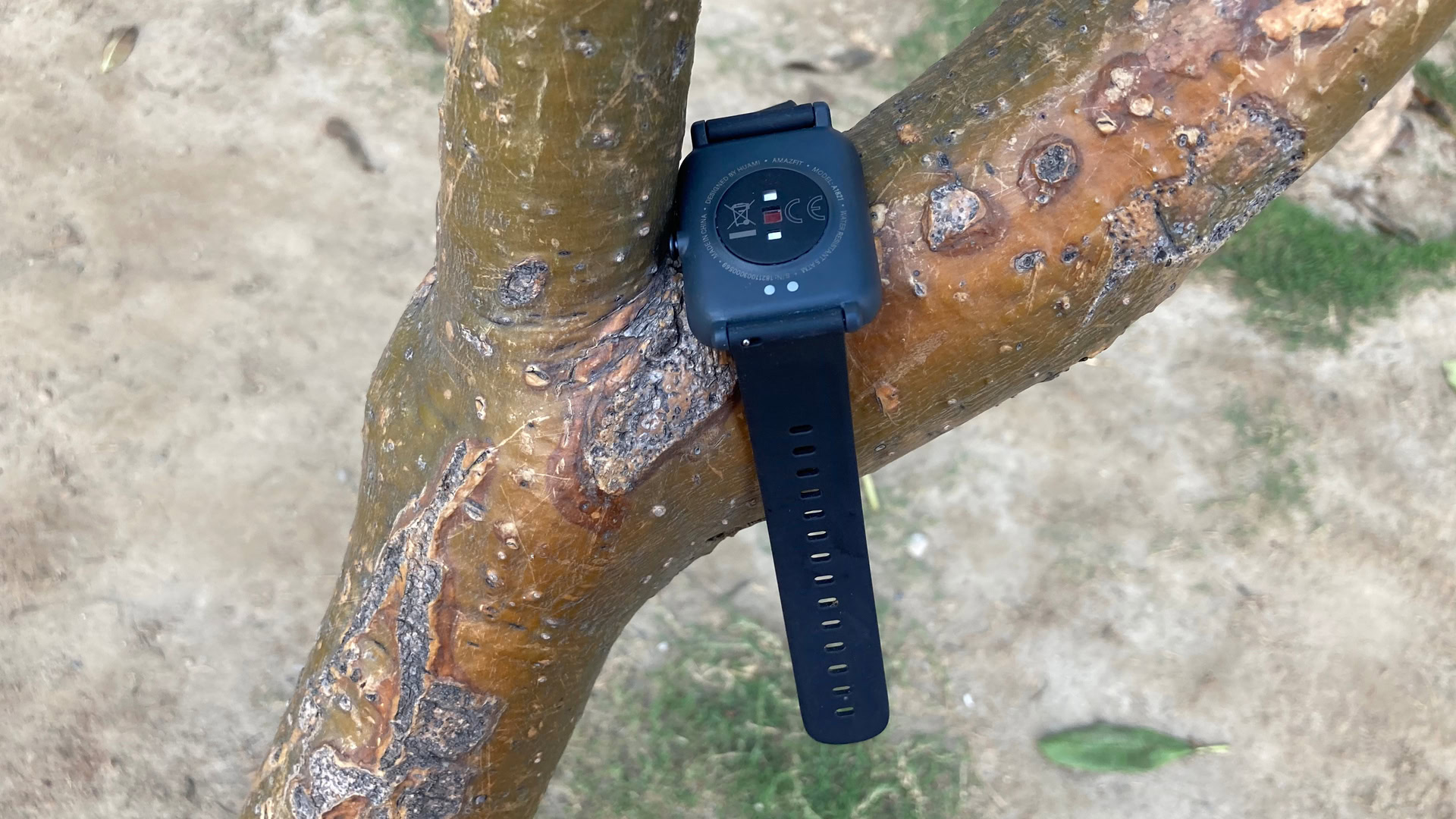 Amazfit BIP S Backview