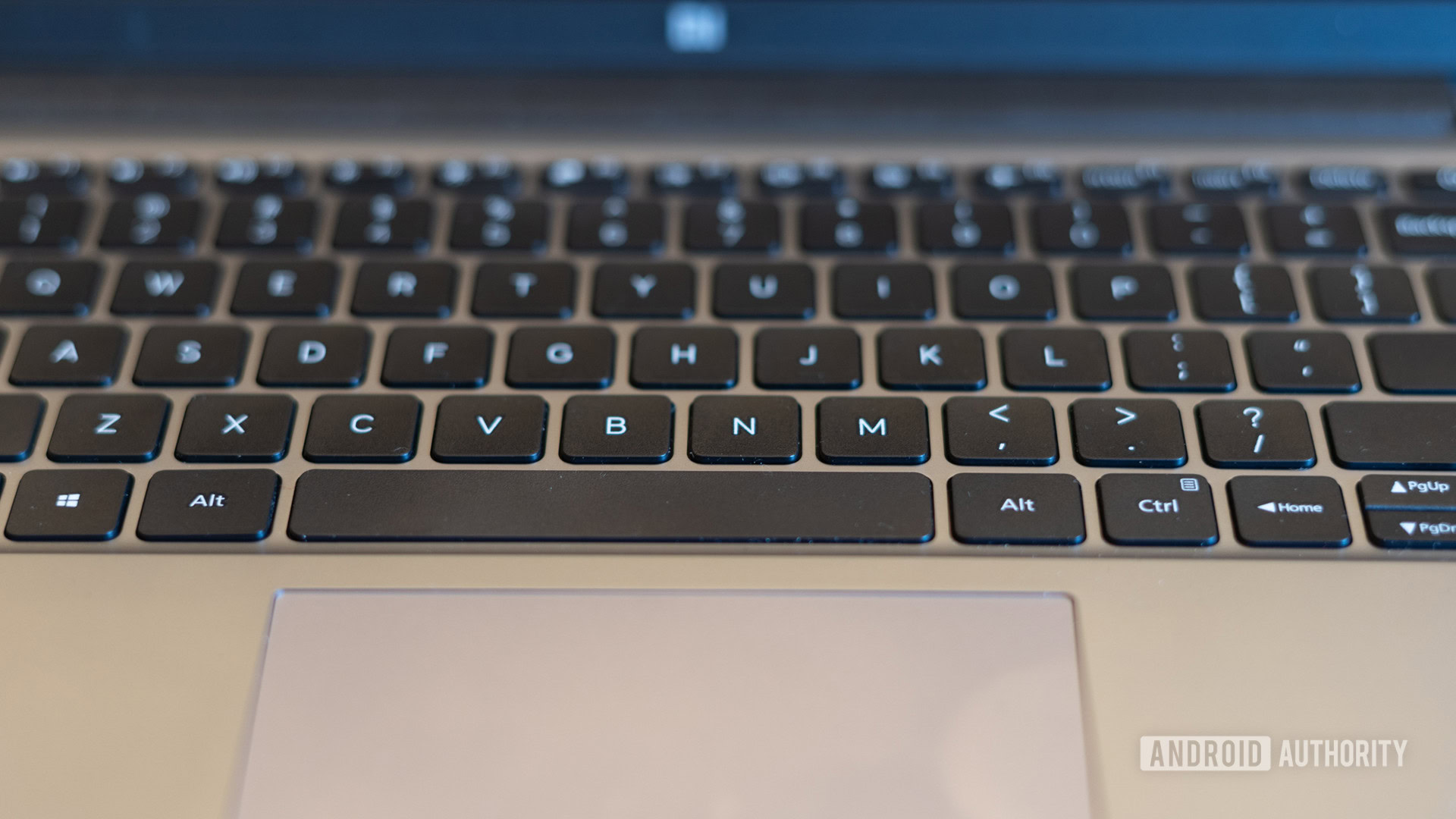 MI Notebook 14 Horizon showing keyboard and trackpad