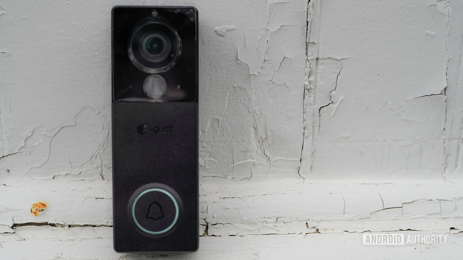 August View video doorbell standing