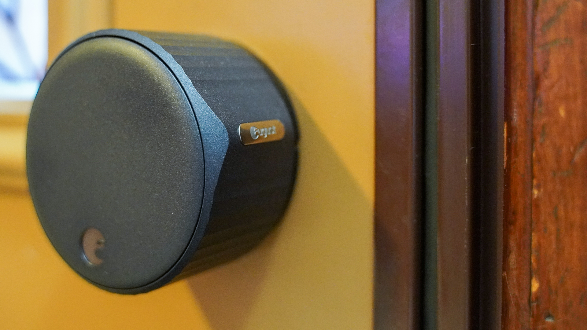 August smart lock side profile - The best Alexa devices