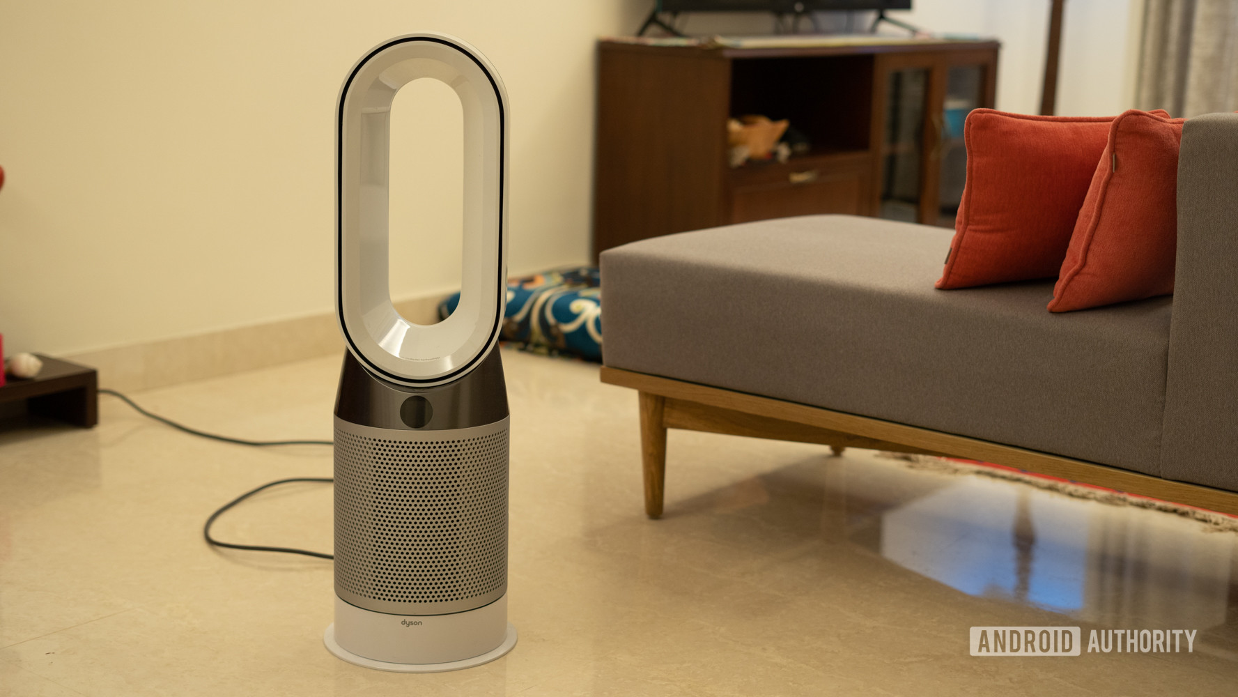 Thicken Forbindelse Forebyggelse Dyson Pure Hot and Cool HP04 Air Purifier Review: Clean air, pure flair -  Android Authority