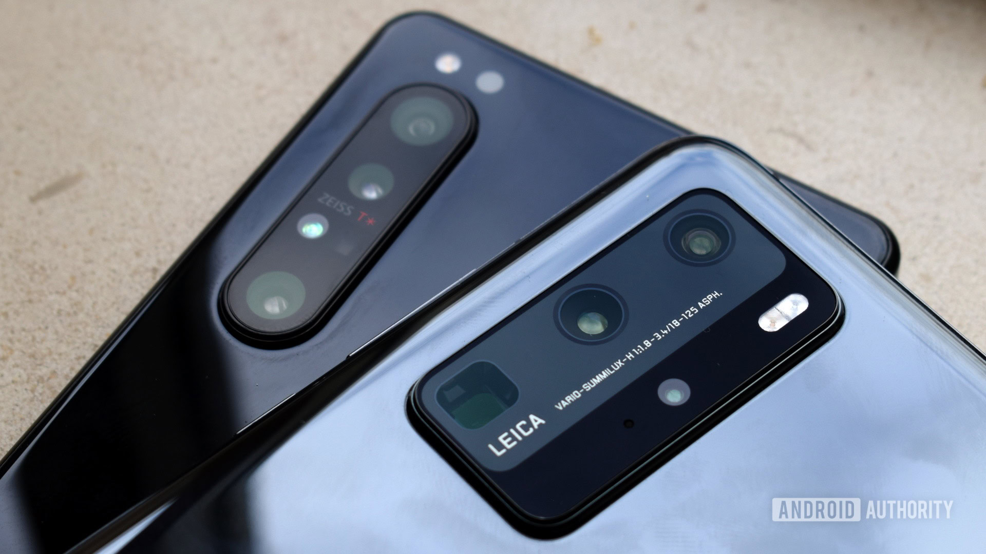 Sony Xperia 1 II vs HUAWEI P40 Pro camera 3