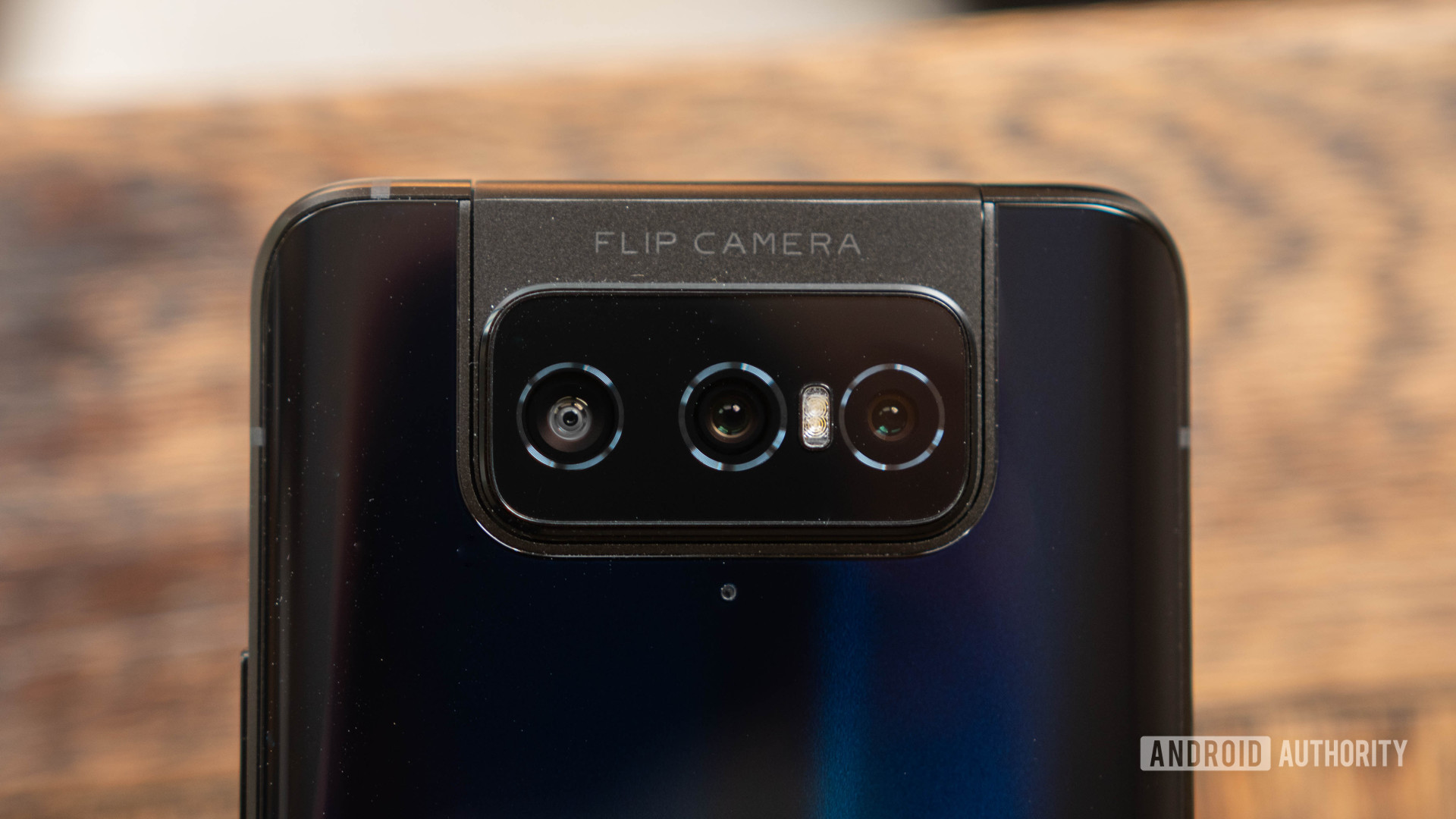 ASUS Zenfone 7 Pro triple flip camera close up