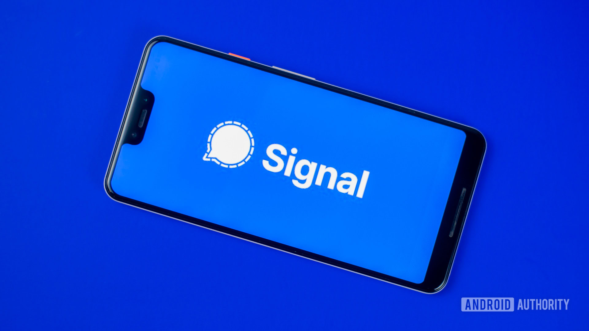 Signal Private Messenger stock photo 5