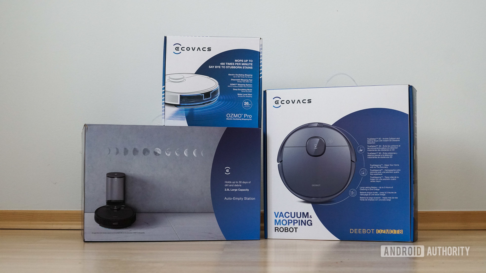 Ecovacs Deebot Ozmo T8 robot vacuum retail box and acccesories