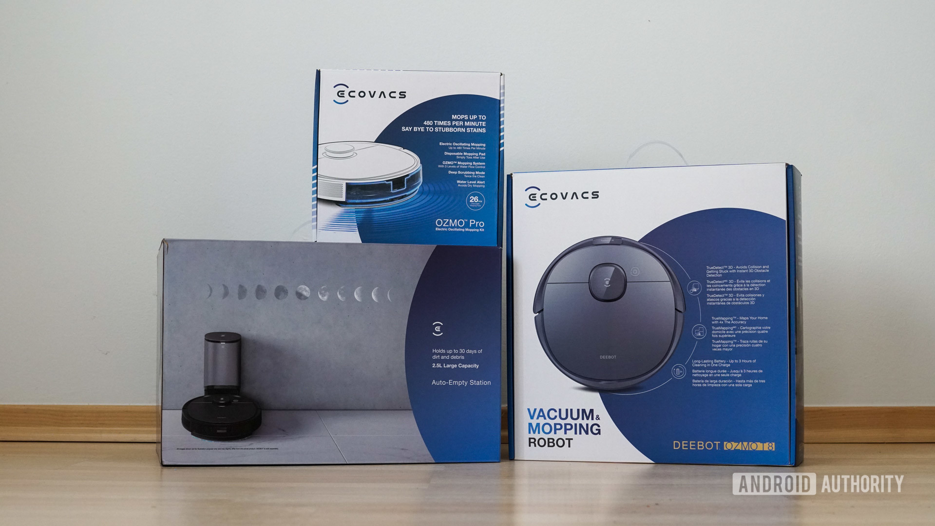 ECOVACS Deebot Ozmo T8 robot vacuum retail box and acccesories