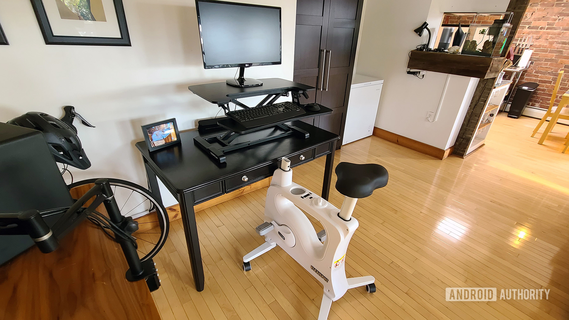 FlexiSpot V6 Desk Bike Review 