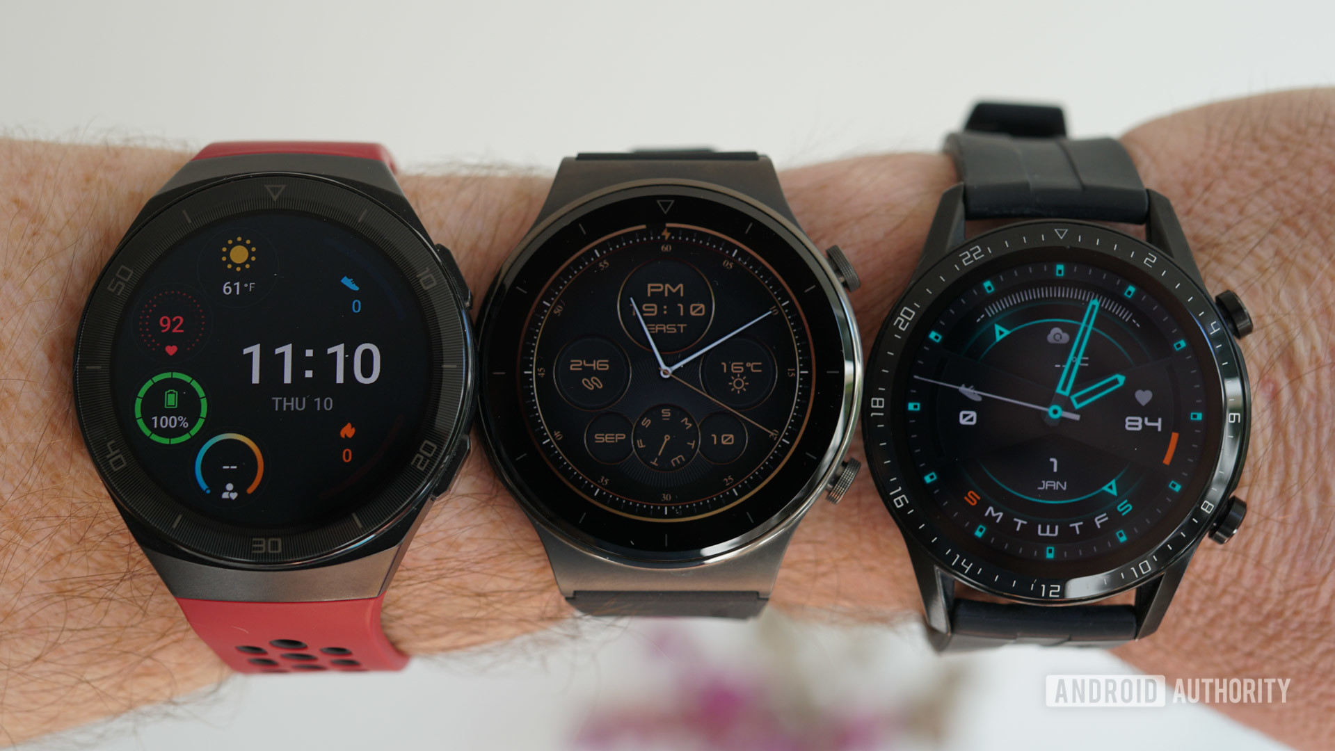 HUAWEI Watch GT 2e GT 2 Pro and GT 2 on one arm
