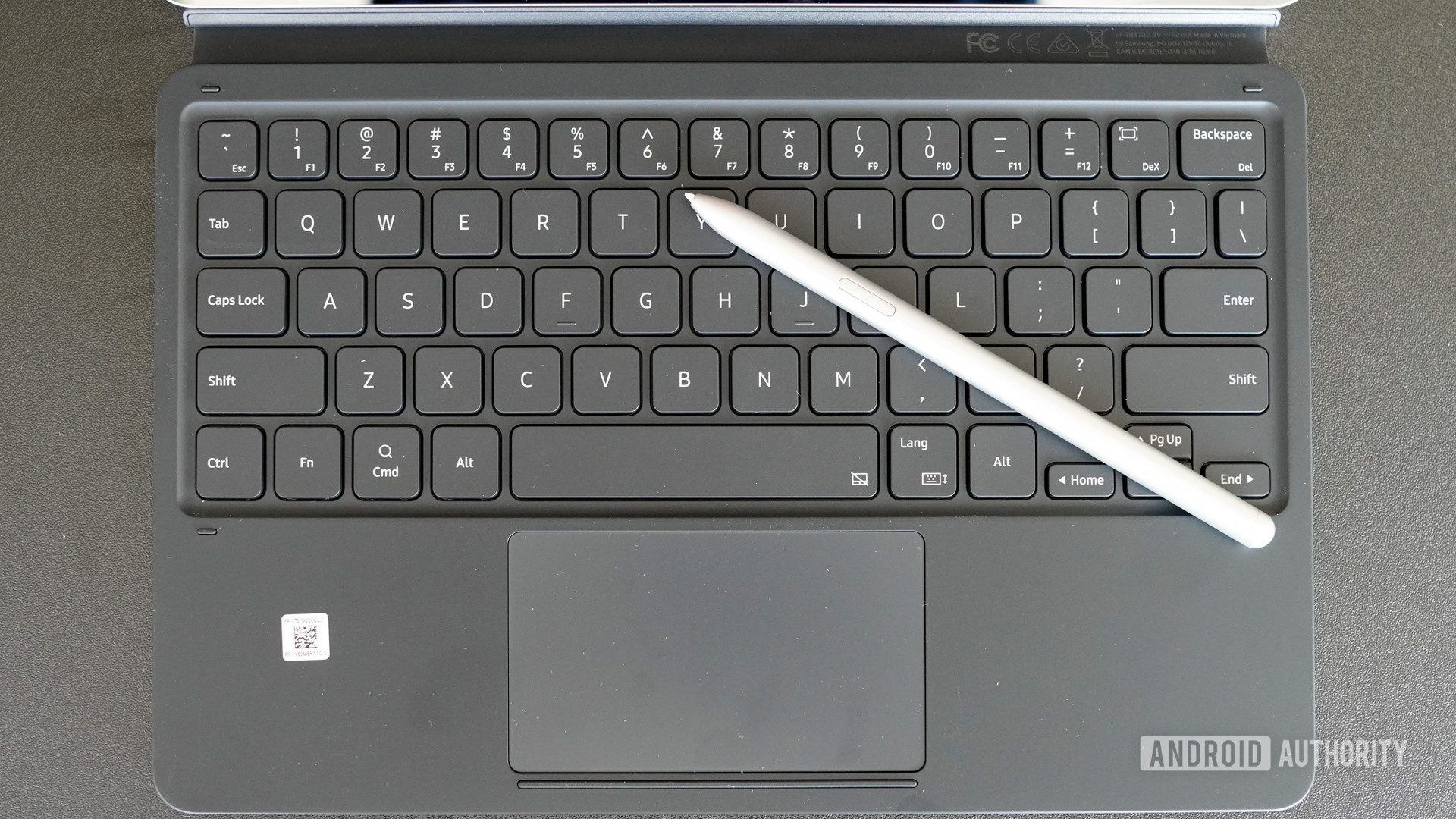 Samsung Galaxy Tab S7 keyboard with S Pen