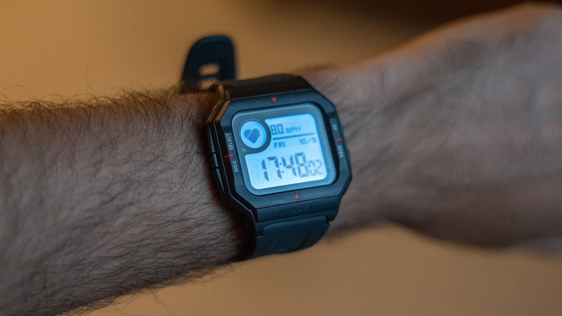 Amazfit Neo wrist shot