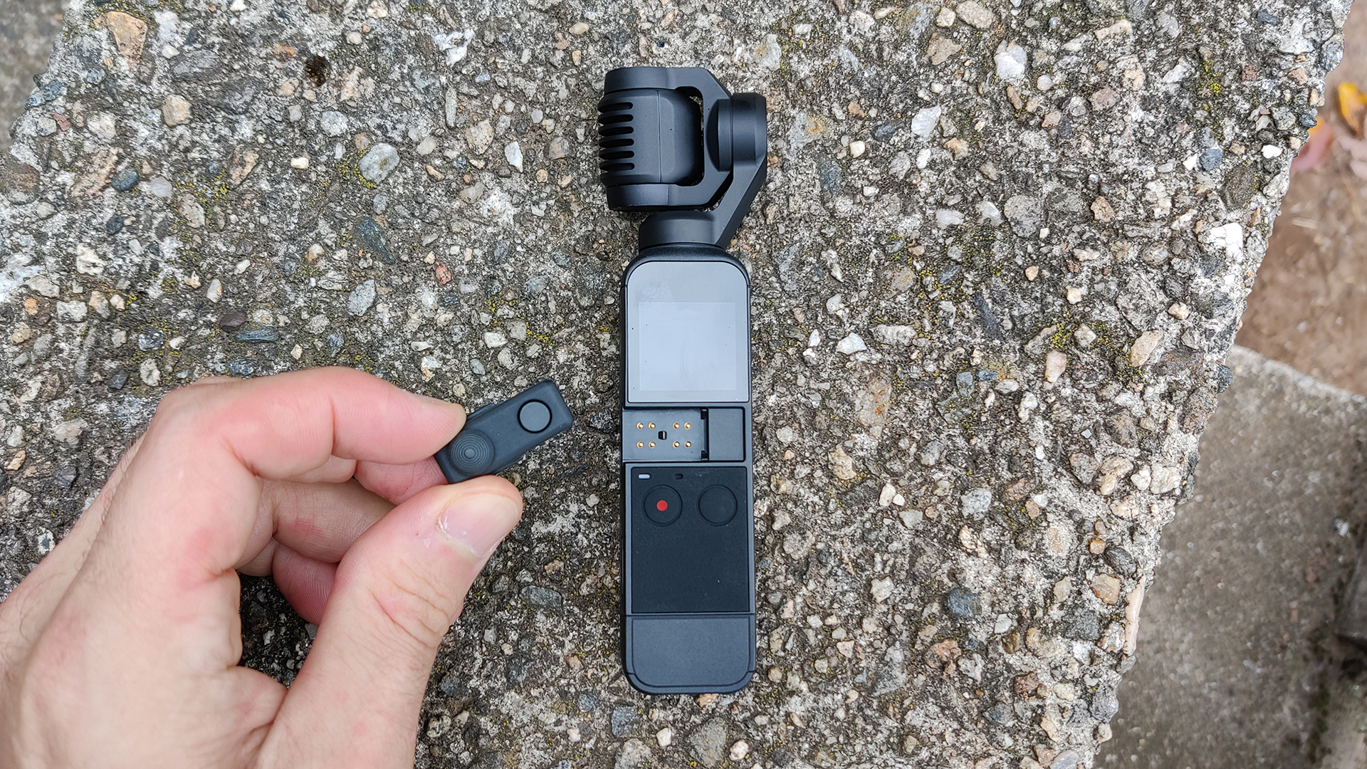 DJI Pocket 2 Review with controller adapter removed