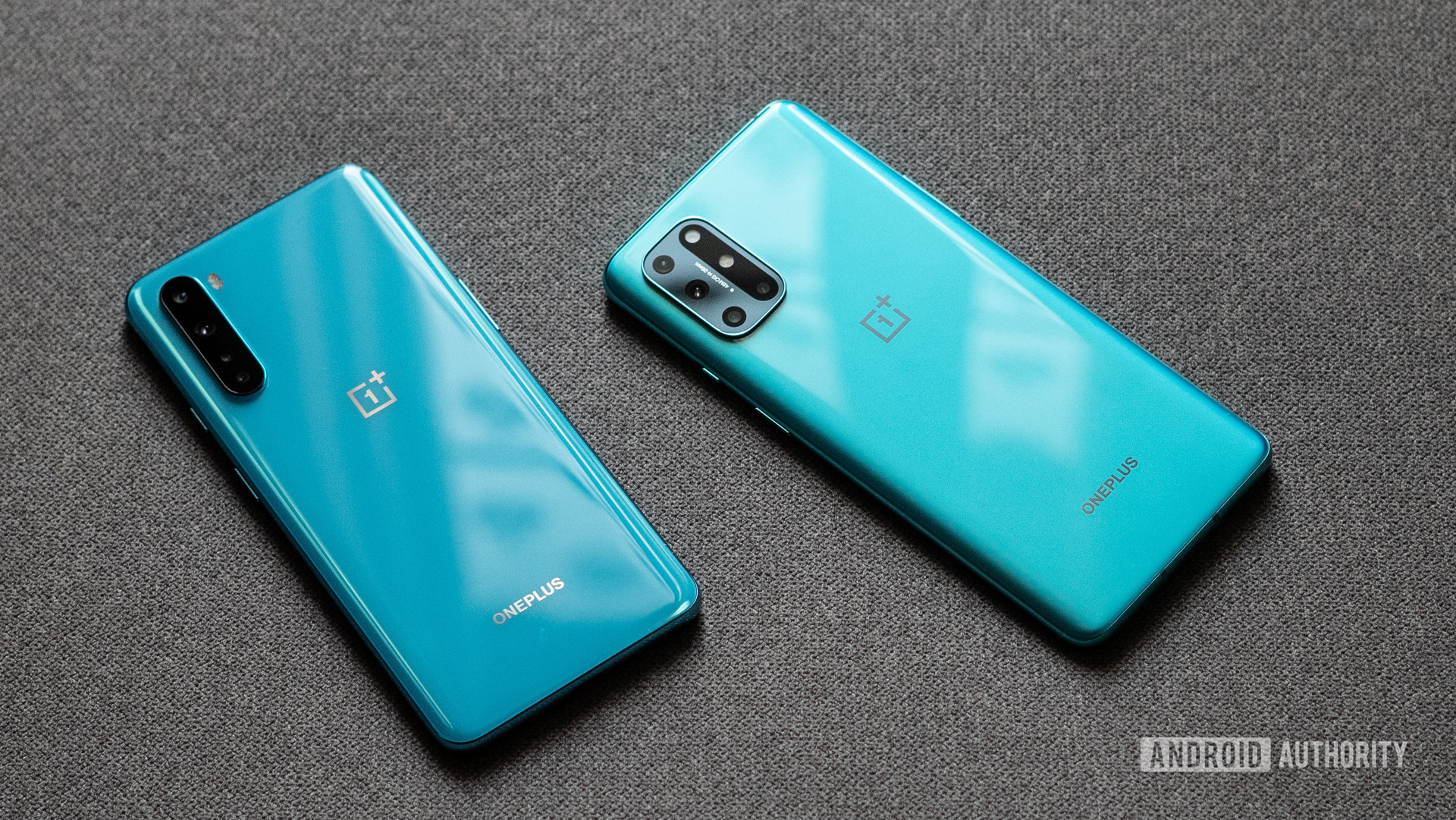 OnePlus 8T vs Nord back panels