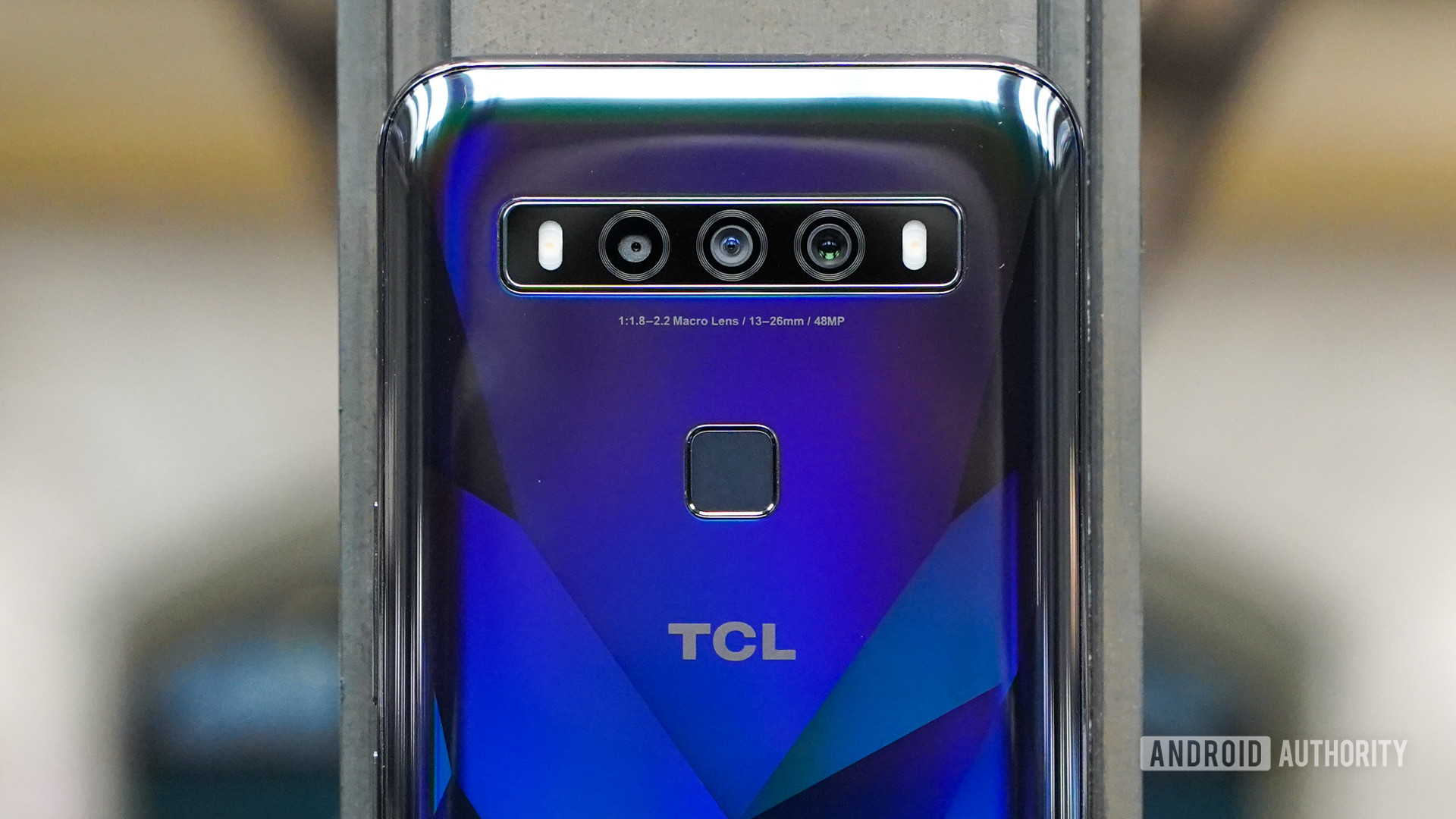 TCL 10 5G UW camera