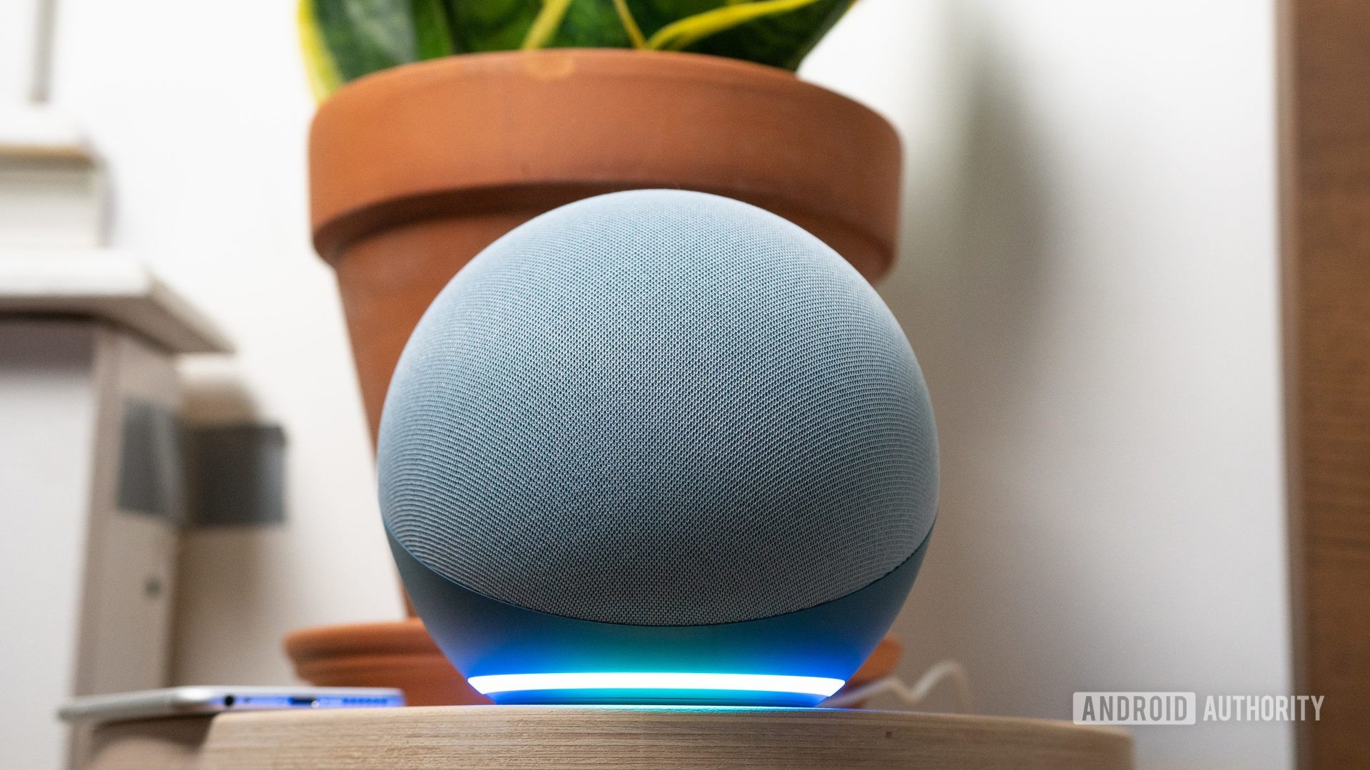 A blue light ring on the Amazon Echo 4th-gen