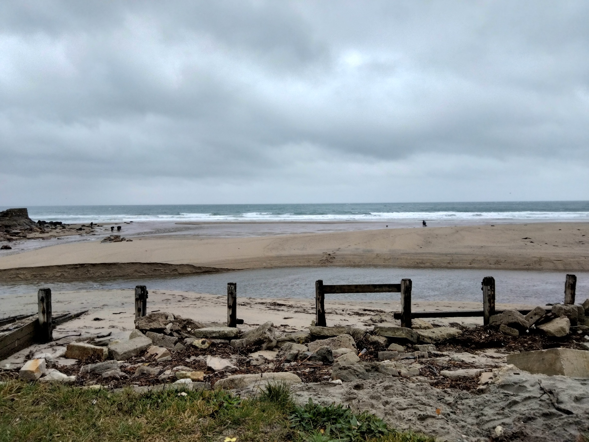 OnePlus Nord N100 photo sample of a beach front