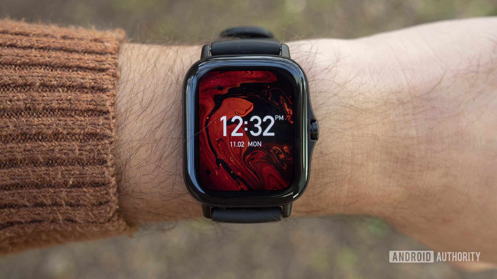 huami amazfit gts 2 review on wrist design display
