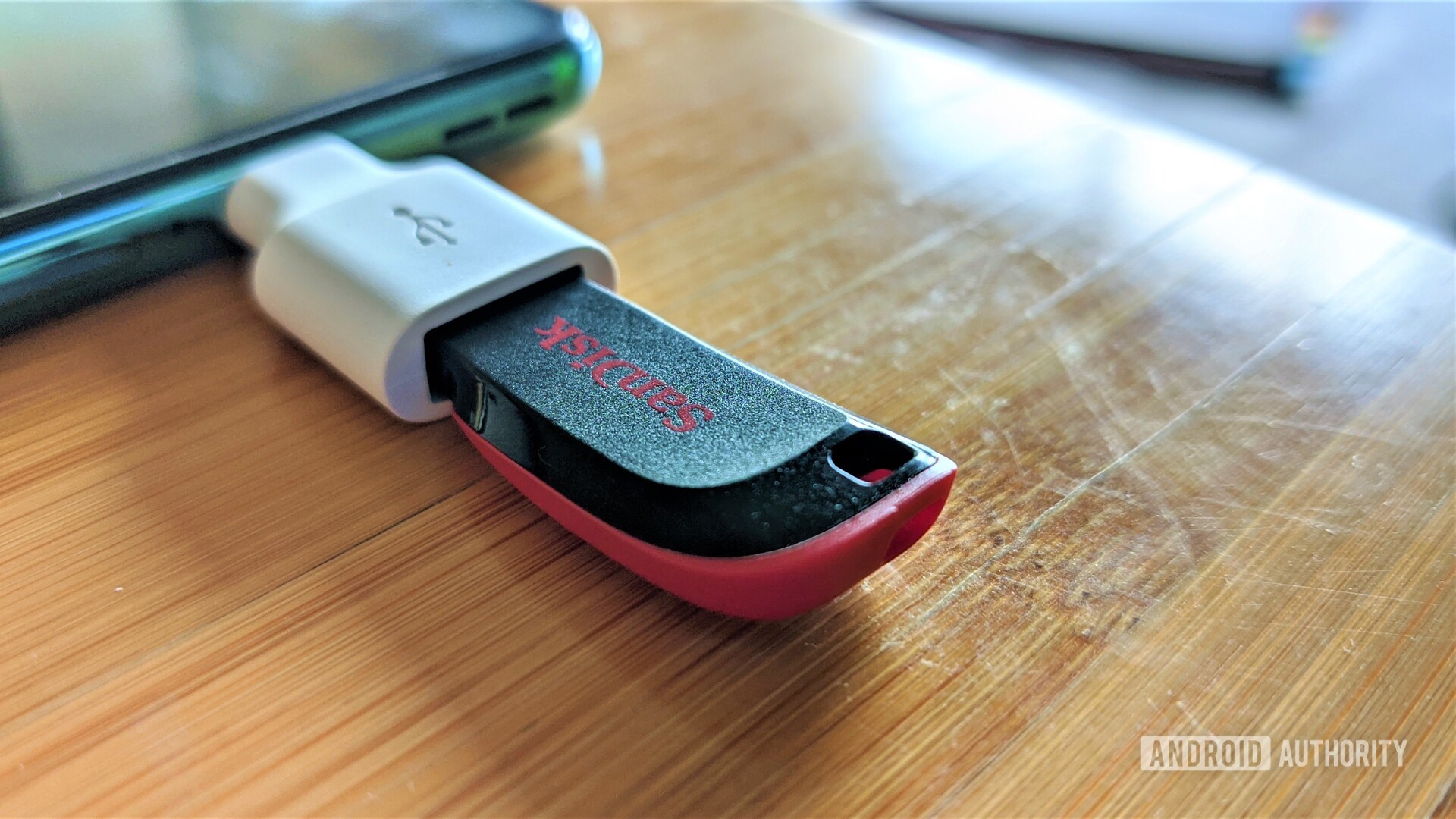 Nautisk Scene Jakke USB OTG: Everything you need to know - Android Authority