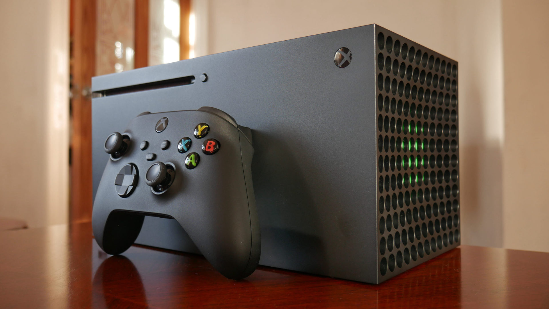 What Xbox Console Should You Buy?