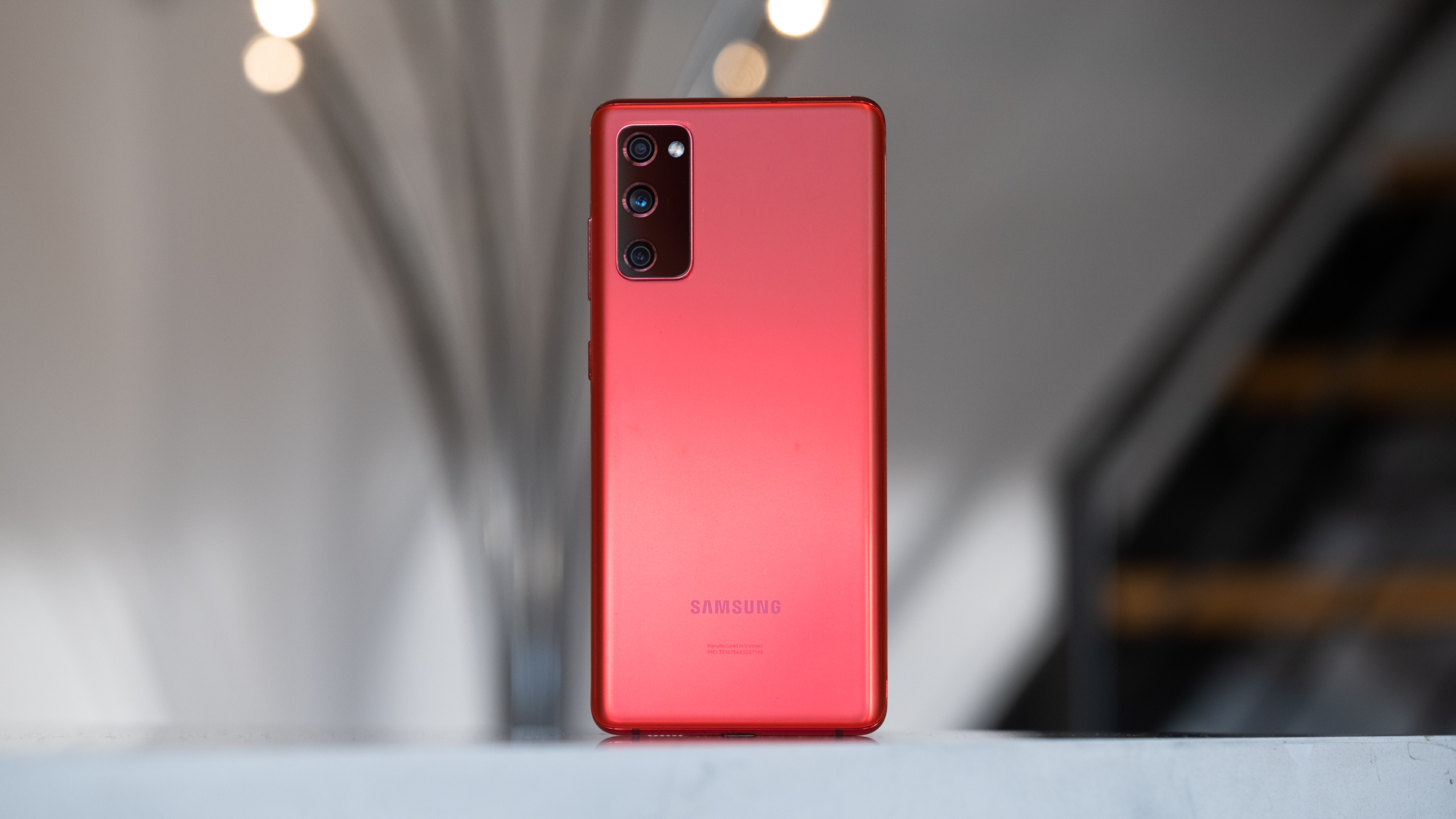 Samsung Galaxy S20 FE 5G Review: Samsung's Best Phone of 2021 is