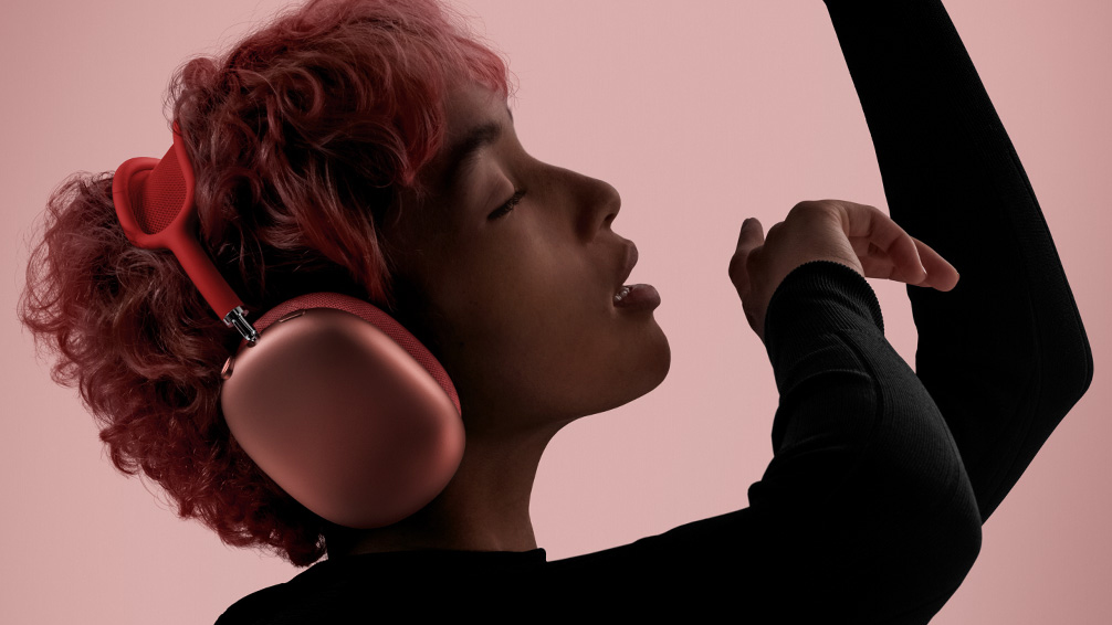 apple airpods max headphones header